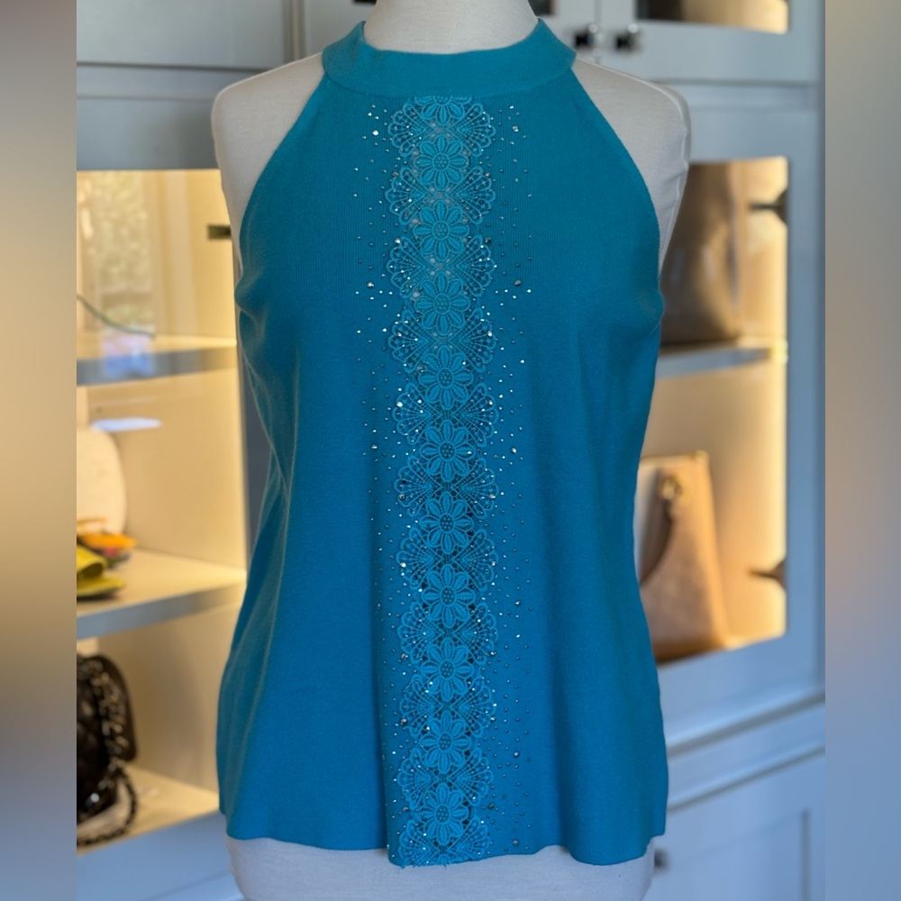 Vila Milano sleeveless mock neck tank top in the color "aquarius" Teal. Size L